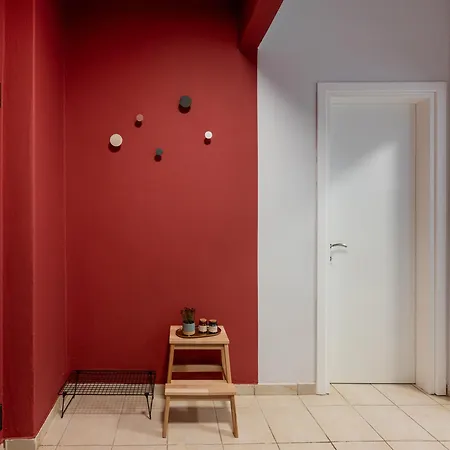 Nest- Cozy & Accessible