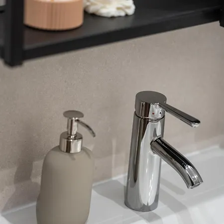 Nest- Cozy & Accessible Thessalonique